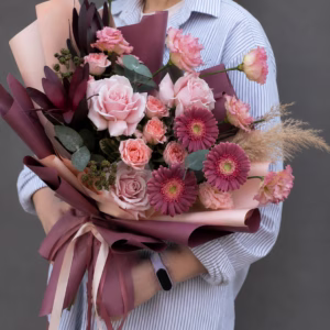 THE MAUVE EDIT - Image 2
